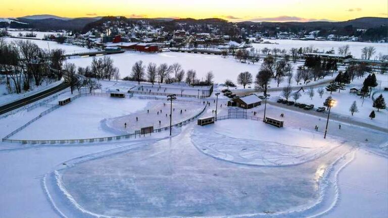 Newport Ice Skating Rink