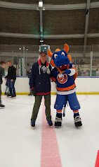 Cantiague Park Ice Rink