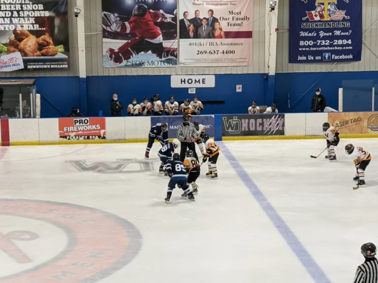 Griff's IceHouse West