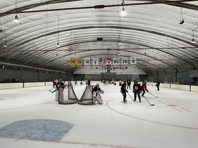 LA Kings Iceland in Paramount