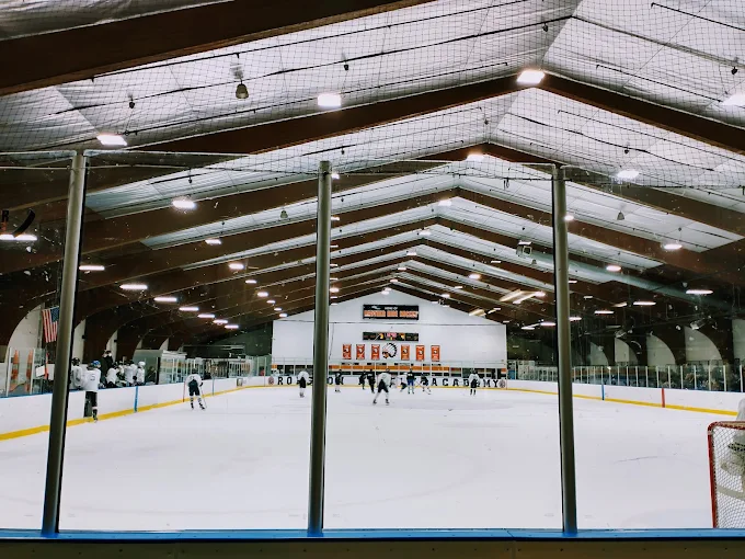 Oak Park Ice Arena