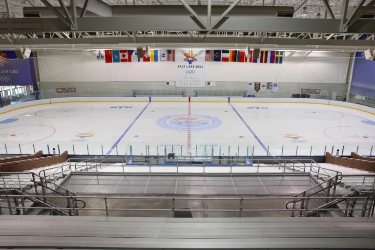 Peaks Ice Arena
