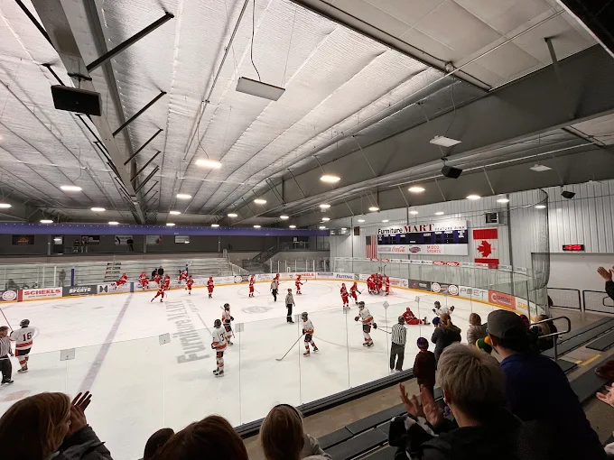 SCHEELS IcePlex